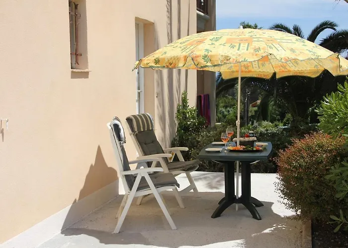 Lovely In Maxime *