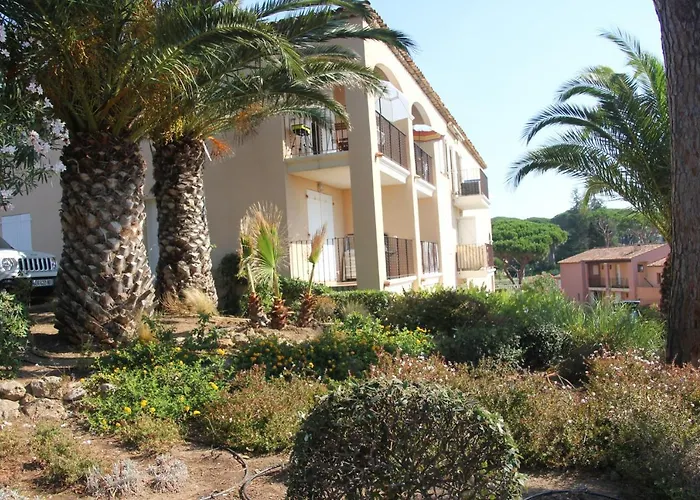Lovely In Maxime