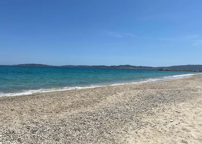 Lovely In Maxime Sainte-Maxime